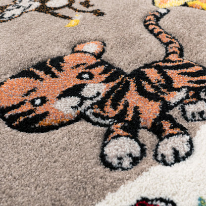 Paco Home Nursery Rug for Kids - Jungle Animals Giraffe Lion Monkey in Beige, Size:5'3" x 7'7"