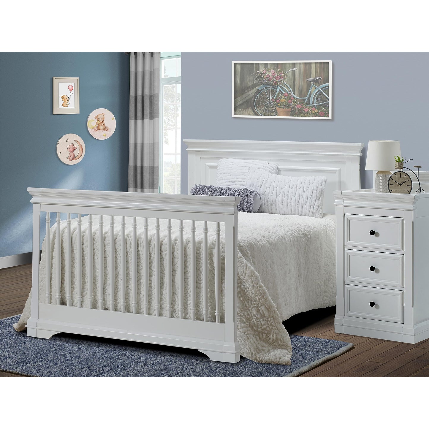 Sorelle Furniture Portofino Crib,Classic 4-In-1 Convertible Crib,Brushed Ivory Crib Made of Wood,Non-Toxic Finish, Wooden Baby Bed,Toddler Bed,Child’s Daybed and Full-Size Bed-Ivory
