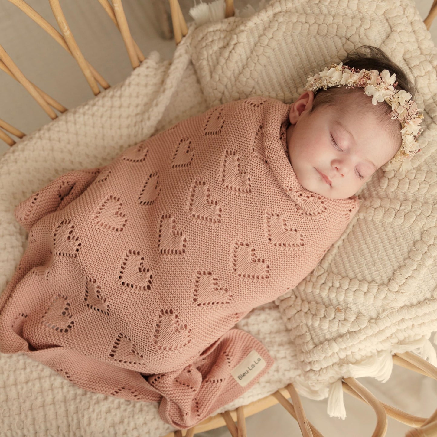 Swaddling Blanket for Girls - 100% Luxury Cotton Knit Heart Baby Blanket - Soft Warm Cozy Swaddle Receiving Stroller Crib Receiving Blanket for Newborns Infants & Toddlers (Pink, 0-2 Years)