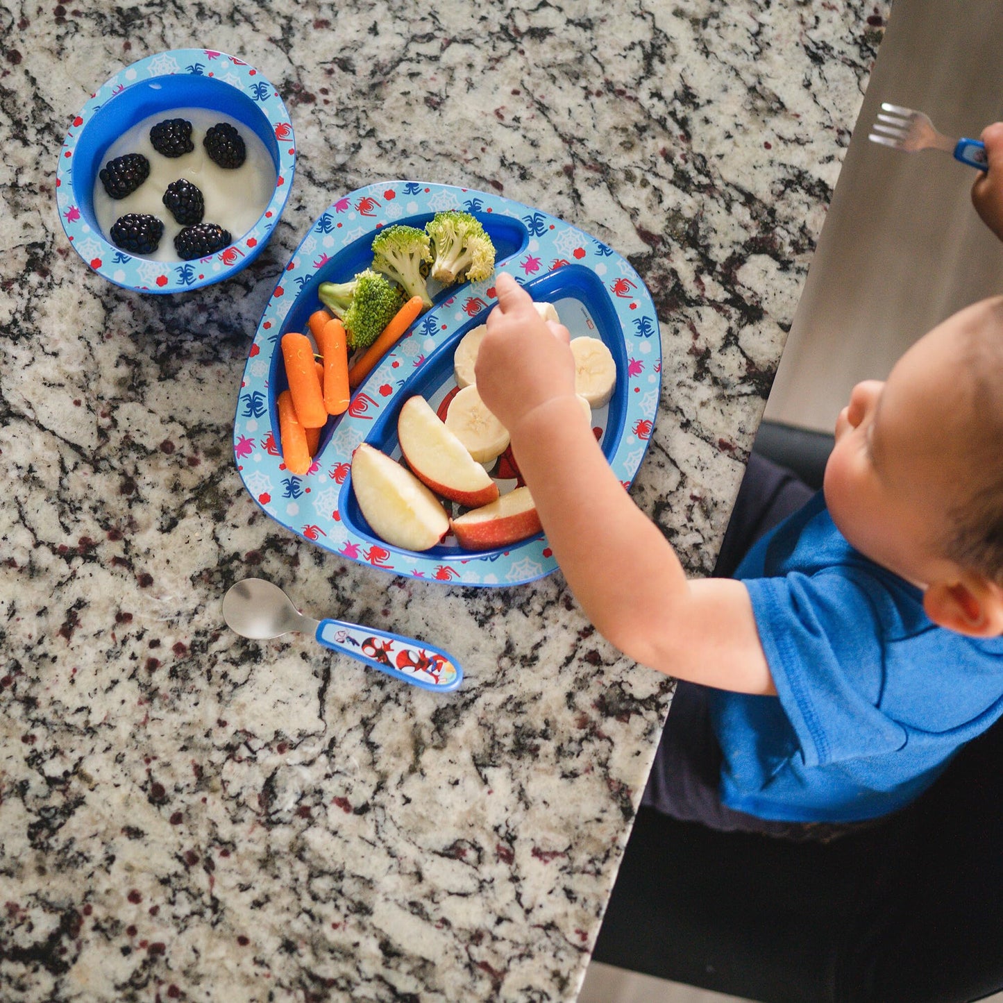 The First Years Bluey 4-Piece Place Setting - BPA Free Dishwasher Safe Toddler Dinnerware Set with Divided Plate, Bowl, Fork, Spoon - Multicolor