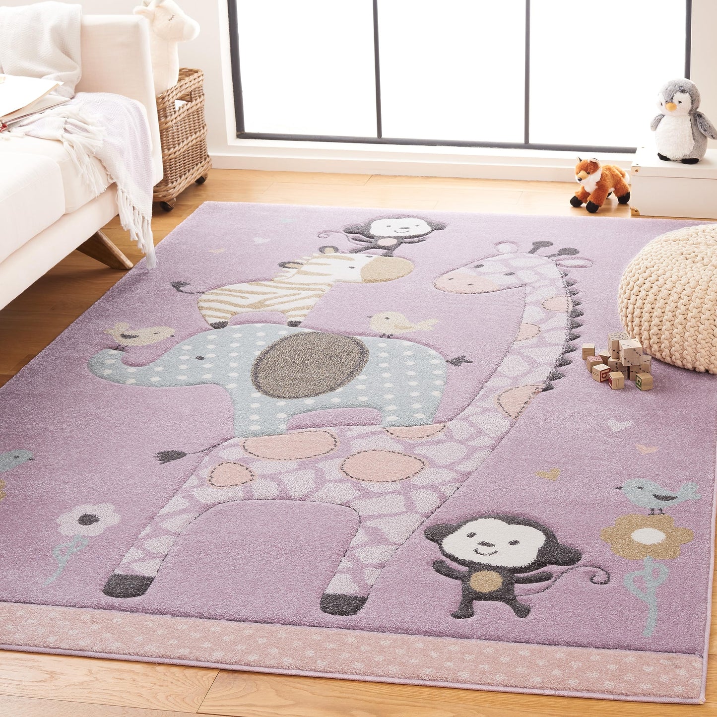 SAFAVIEH Carousel Kids Collection Accent Rug - 4' x 6', Ivory, Animal Design, Non-Shedding & Easy Care, Ideal for High Traffic Areas for Boys & Girls in Playroom, Nursery, Bedroom (CRK120A)