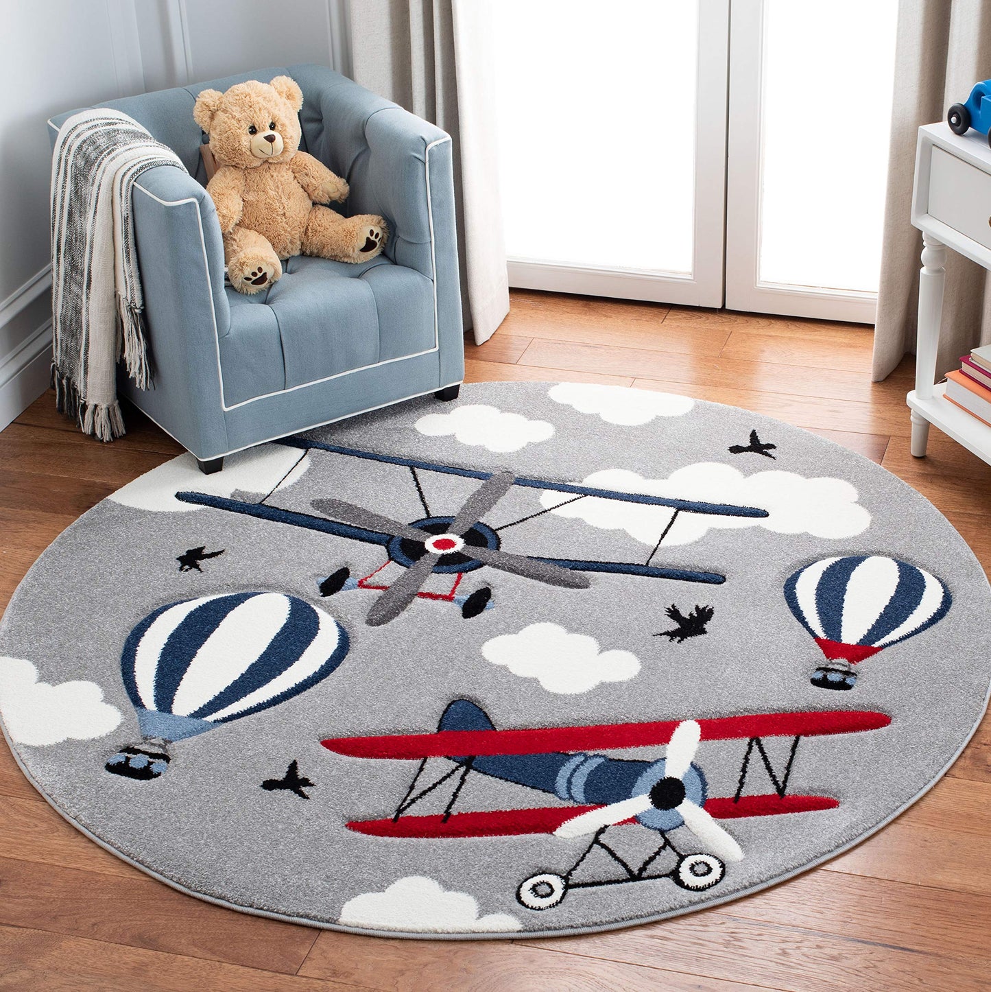 SAFAVIEH Carousel Kids Collection Area Rug - 5'3" x 7'6", Light Grey & Red, Non-Shedding & Easy Care, Ideal for High Traffic Areas for Boys & Girls in Playroom, Nursery, Bedroom (CRK137F)